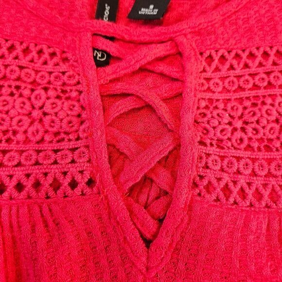 New Directions Red Bell Sleeve Waffle Knit Blouse Crochet Eyelet Women's Small - Picture 3 of 9